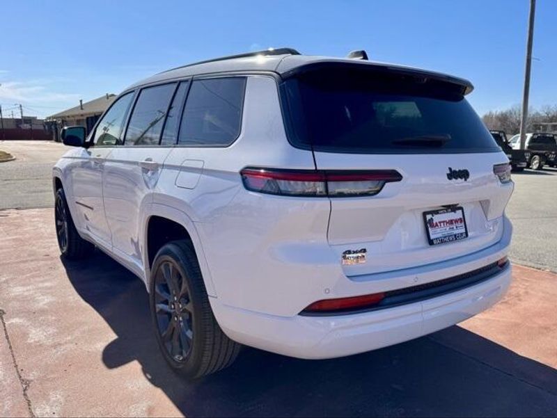 New 2026 Jeep Grand Cherokee L Limited Reserve 4x4Image 7