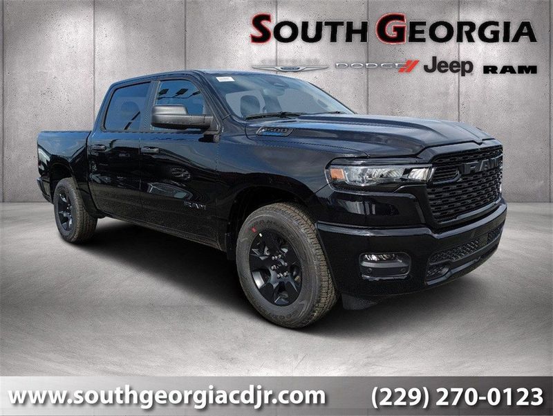 2025 RAM 1500 Tradesman Crew Cab 4x2 5