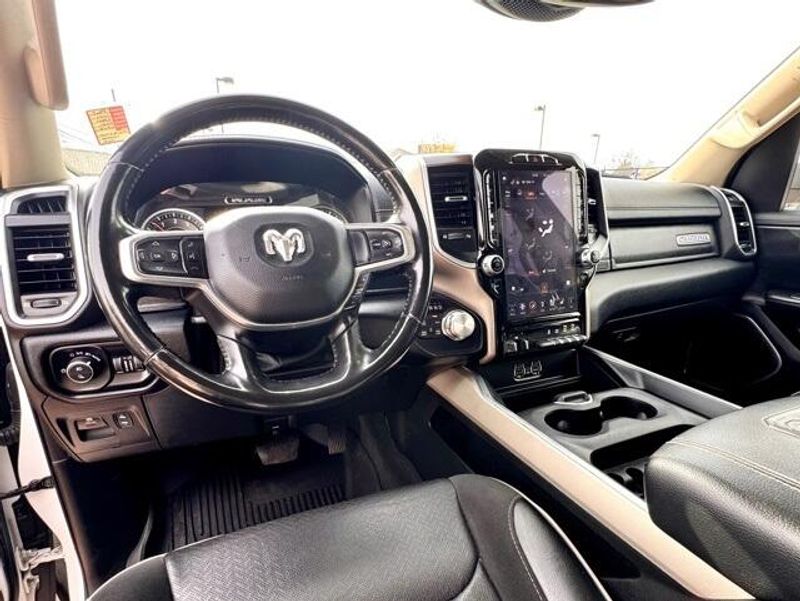 Used 2021 RAM 1500 LaramieImage 11