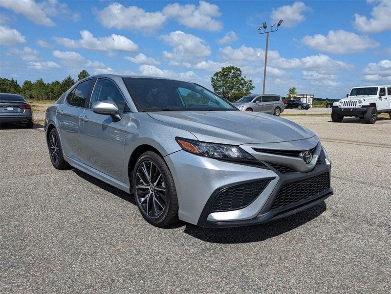 2021 Toyota Camry SE NightshadeImage 2