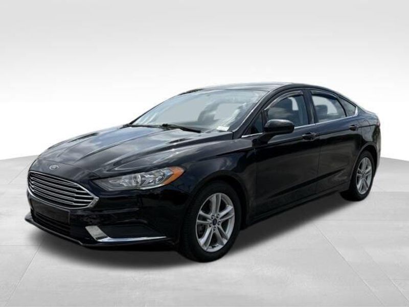 Used 2018 Ford Fusion SE