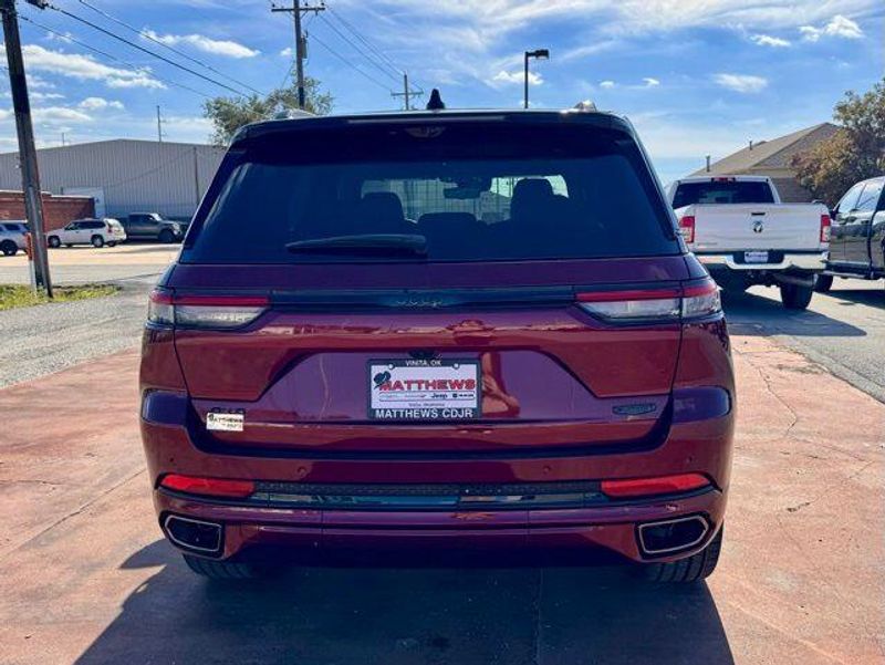 New 2025 Jeep Grand Cherokee Summit Reserve 4x4Image 6