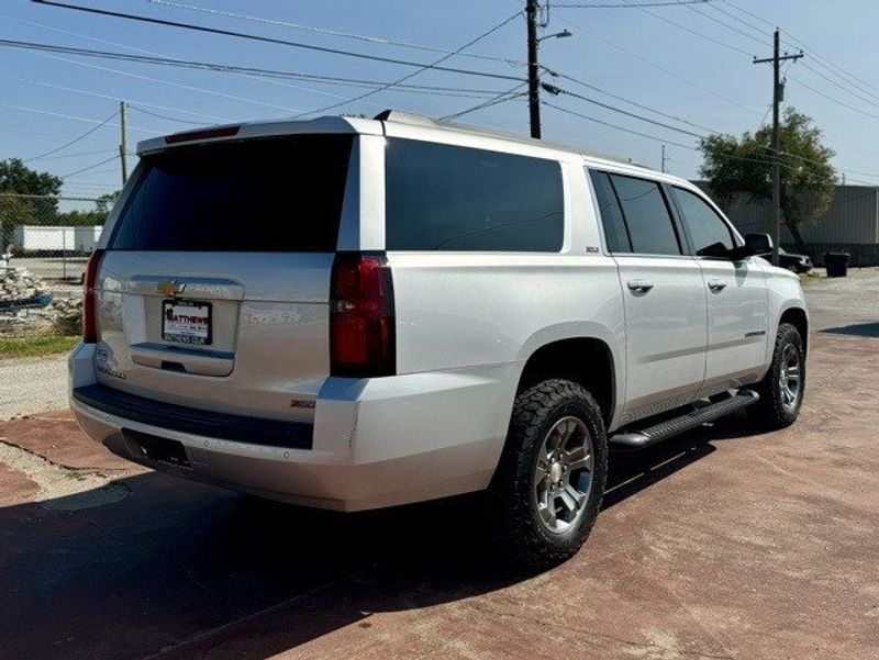 2020 Chevrolet Suburban LTImage 4