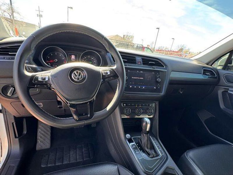 Used 2021 Volkswagen Tiguan 2.0T SEImage 10
