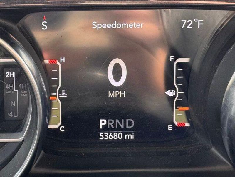 Used 2021 Jeep Wrangler Unlimited Sahara AltitudeImage 19