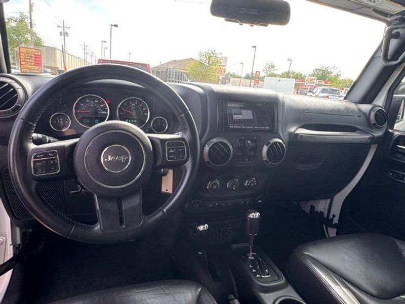 Used 2017 Jeep Wrangler Unlimited SportImage 7