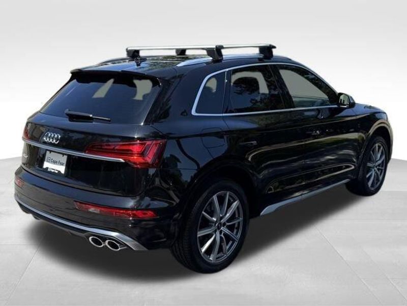 2022 Audi SQ5 Premium