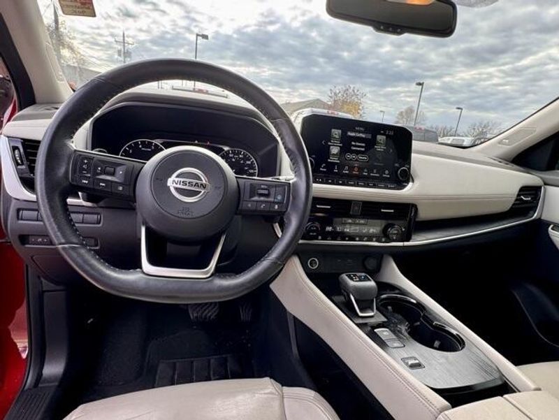 Used 2021 Nissan Rogue SLImage 10