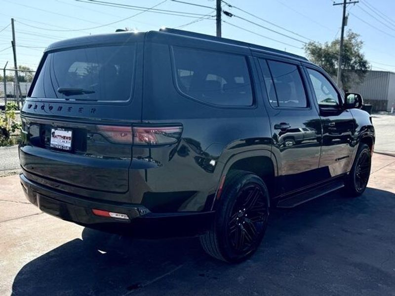 2024 Jeep Wagoneer Carbide 4x4Image 5