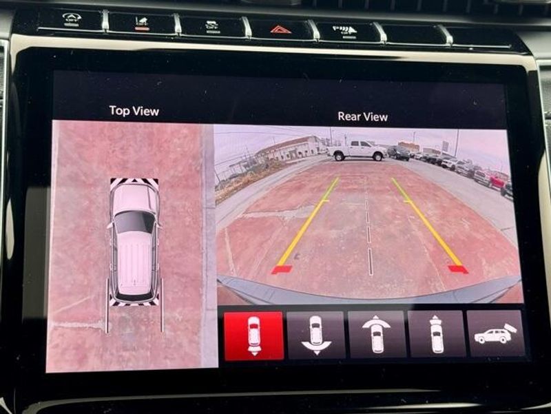 New 2025 Jeep Grand Cherokee Limited 4x4Image 17