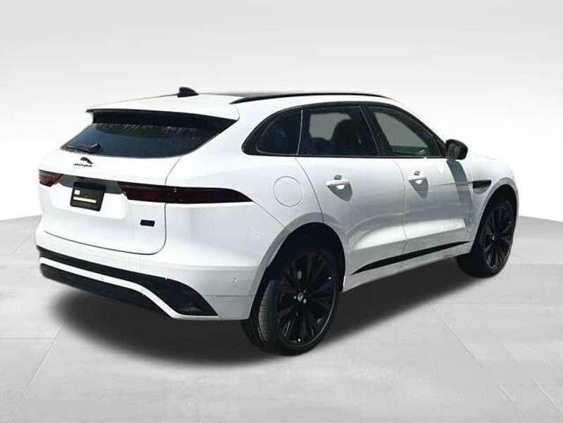 2026 Jaguar F-PACE R-Dynamic S