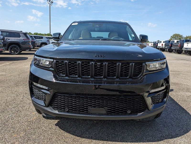 2024 Jeep Grand Cherokee Limited 4x4Image 9