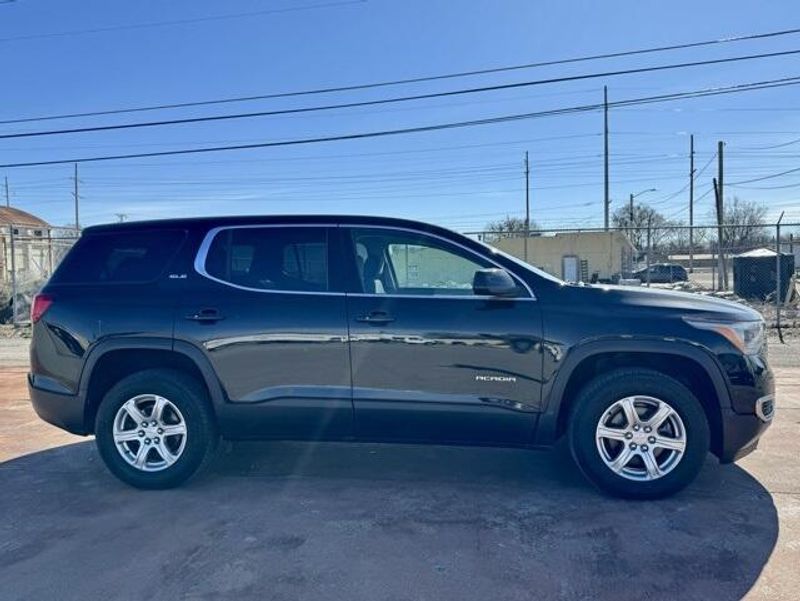 2018 GMC Acadia SLEImage 4