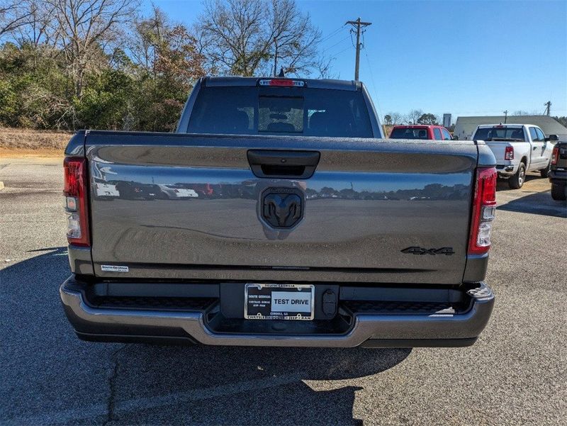 2024 RAM 1500 Tradesman Crew Cab 4x4 5