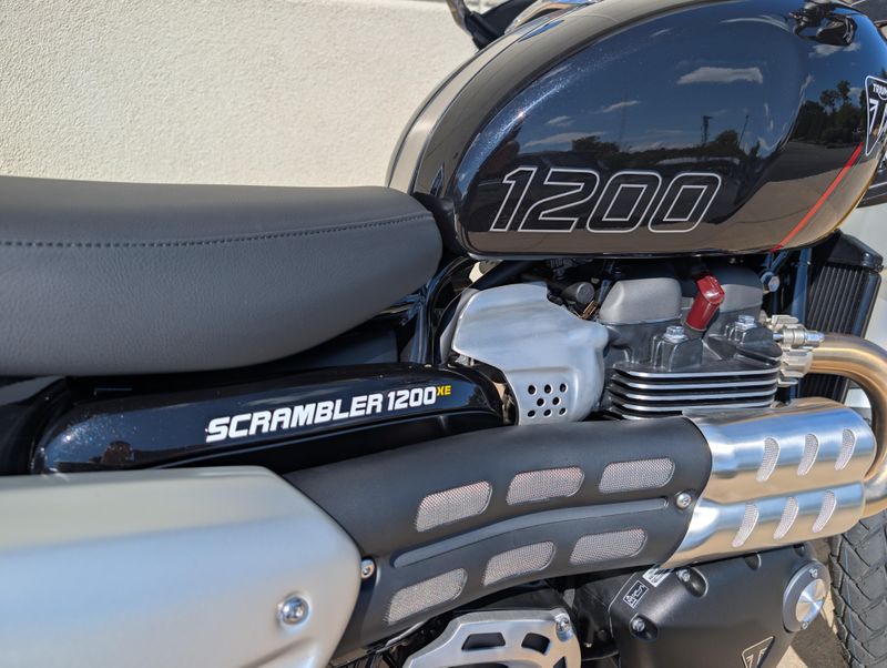 2025 Triumph SCRAMBLER 1200 XEImage 4