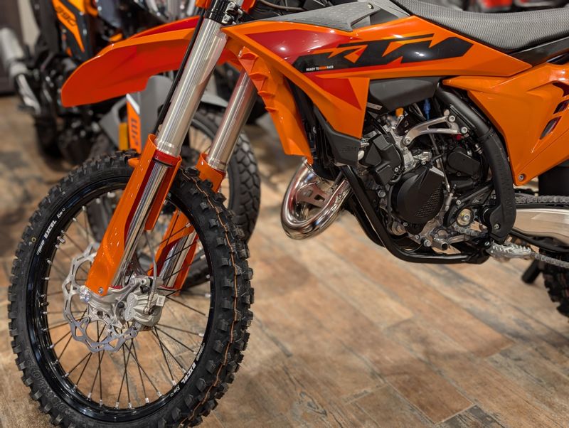 2025 KTM SX 150Image 2