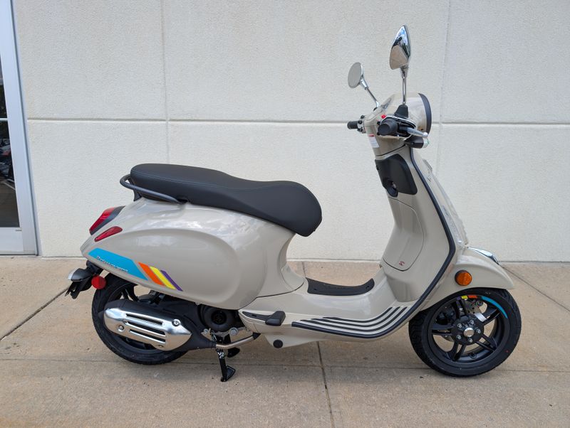 2024 Vespa PRIMAVERA 50 SPORTImage 7
