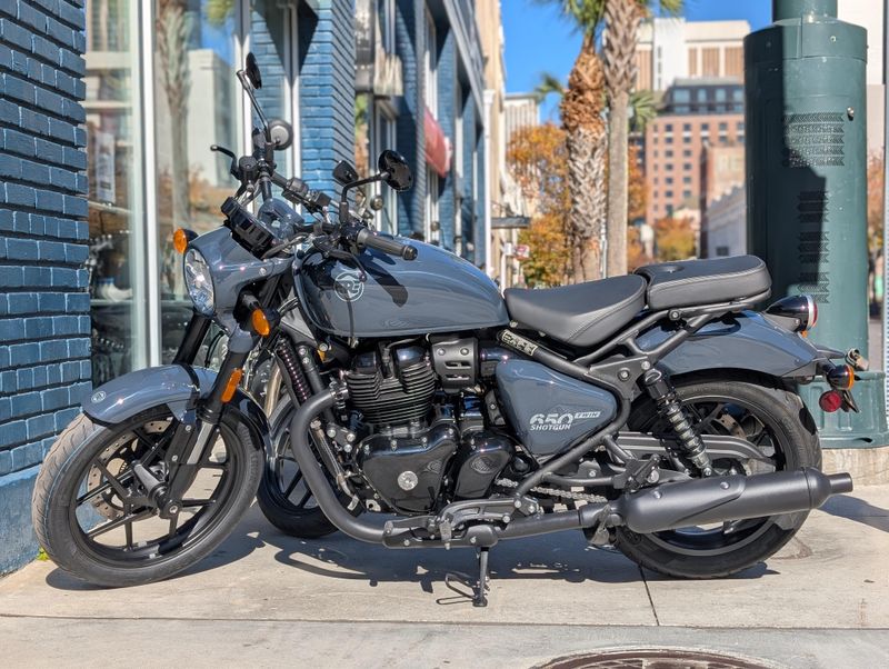New 2026 Royal Enfield SHOTGUN 650 