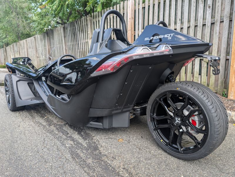 2024 Polaris SLINGSHOT S TECH AUTODRIVEImage 5