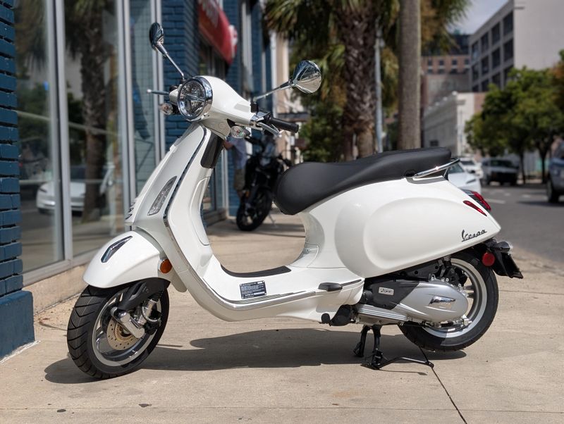 New 2025 Vespa PRIMAVERA 150CC 