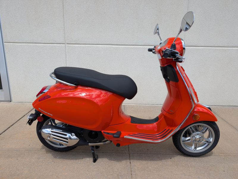 2024 Vespa PRIMAVERA 150Image 5