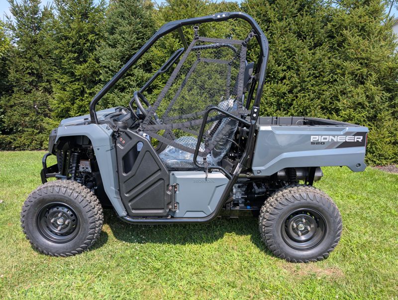 2025 Honda PIONEER 520Image 6