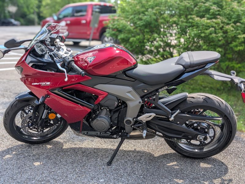 New 2025 Triumph Daytona 660 Image 1