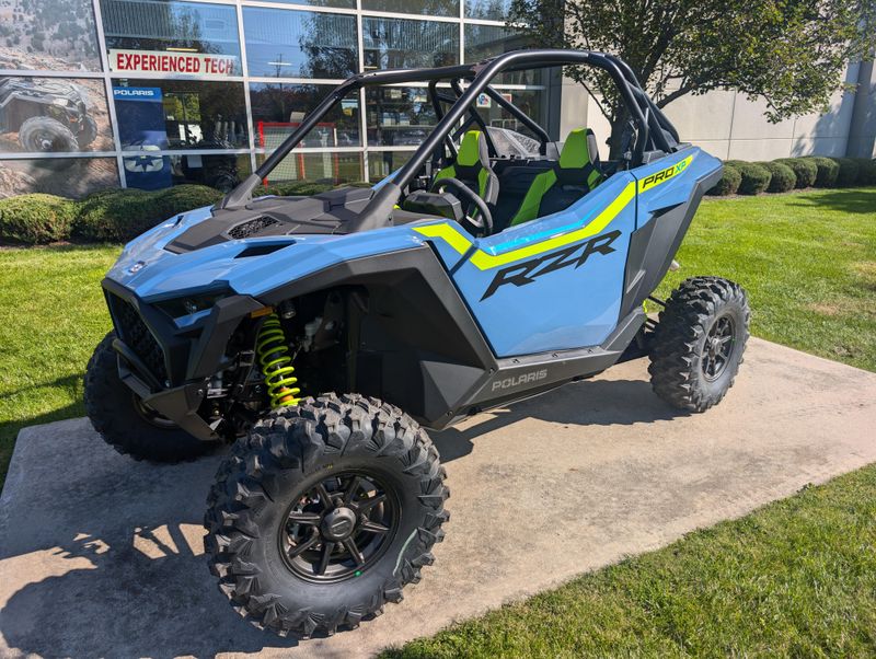 2025 Polaris RZR PRO XP PREMIUMImage 1