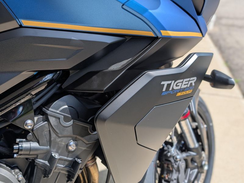 New 2026 Triumph Tiger Sport 800 Tour Image 8