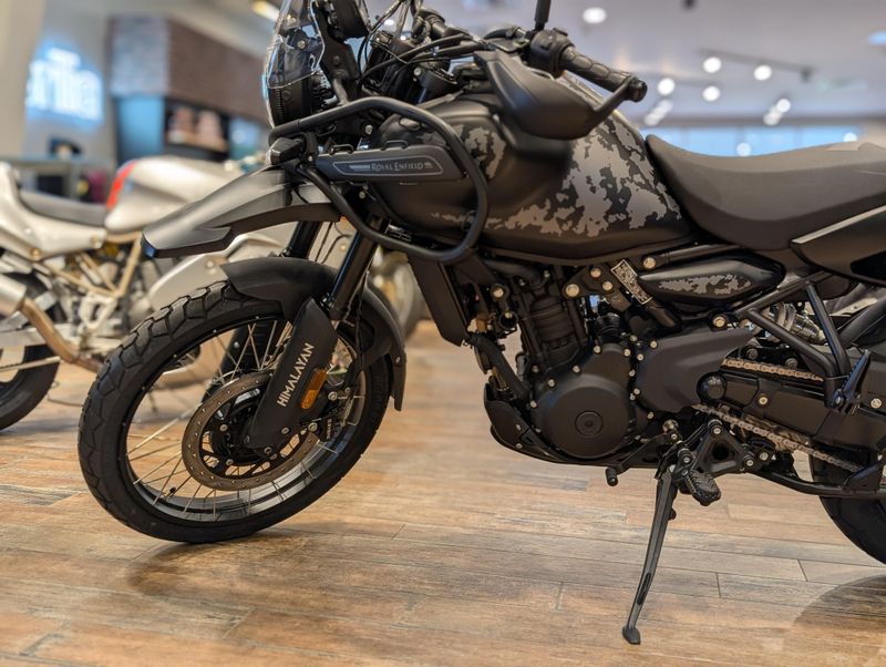 New 2026 Royal Enfield Himalayan Image 7