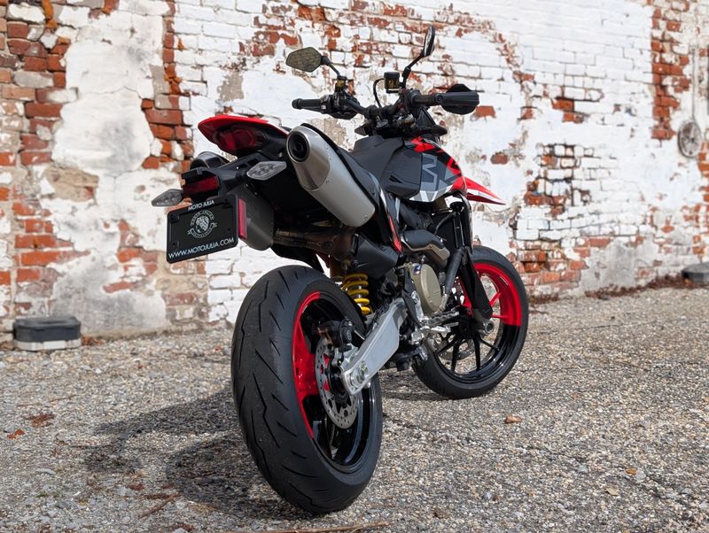New 2026 Ducati HYPERMOTARD 698 RVE 