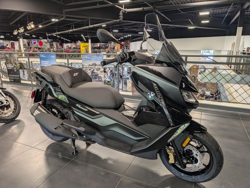 2024 BMW C 400 GTImage 2
