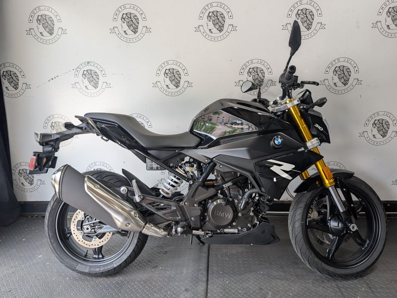 New 2025 BMW G 310 R 