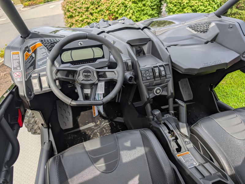 2026 Can-Am Maverick X3 X rs 72 TURBO RRImage 4