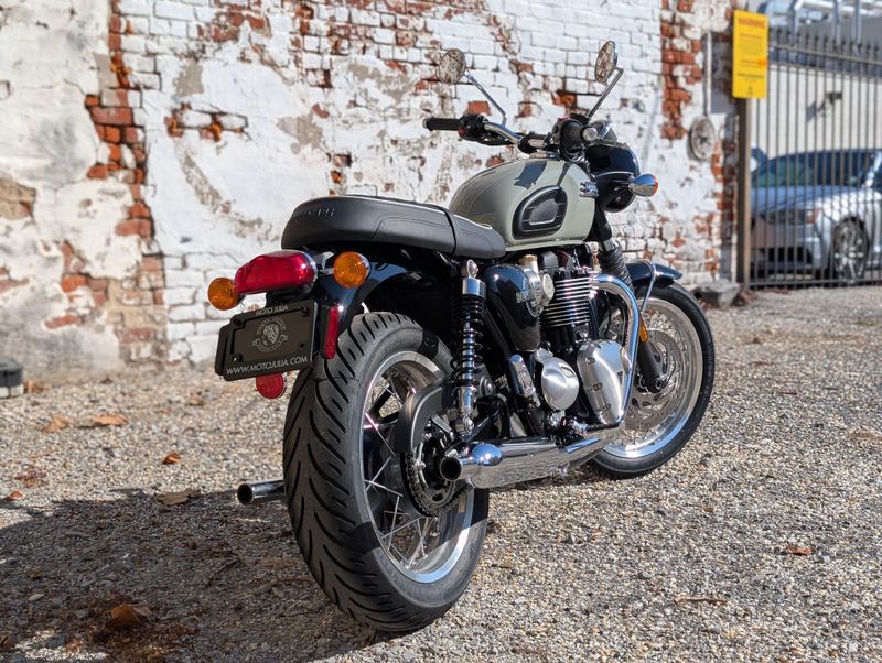 New 2026 Triumph BONNEVILLE T120 