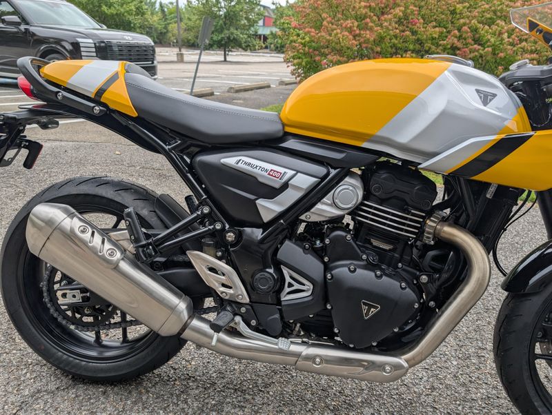 New 2026 Triumph Thruxton 400 Image 8