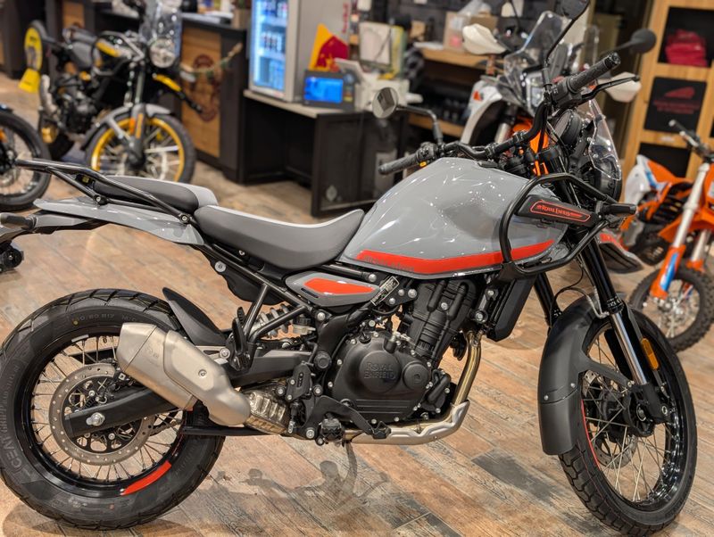 2025 Royal Enfield Slate Himalayan Salt Image 2