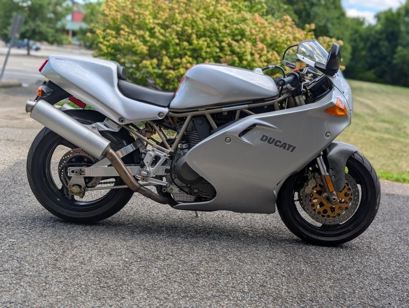 1998 Ducati Super Sport FINAL EDITIONImage 1