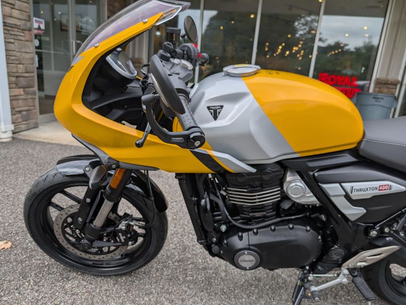 New 2026 Triumph Thruxton 400 Image 3