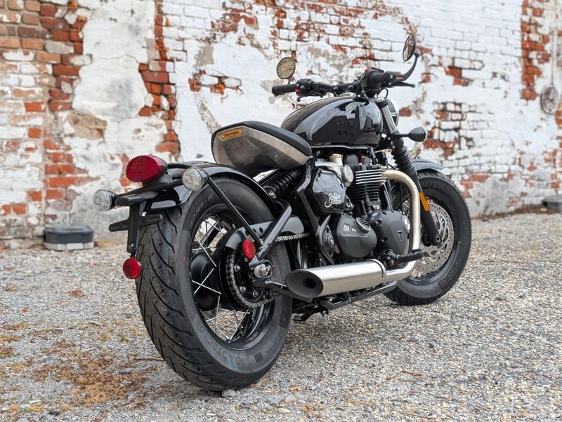 New 2026 Triumph BONNEVILLE BOBBER 
