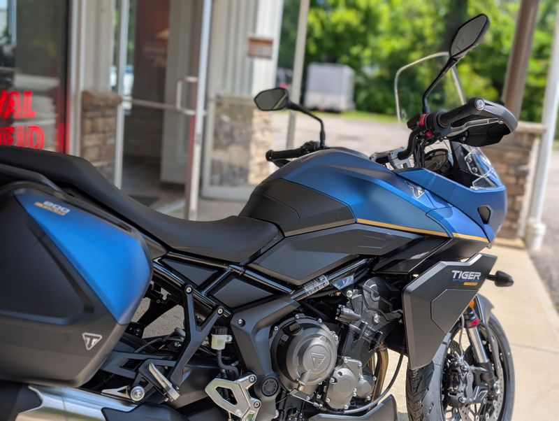 New 2026 Triumph Tiger Sport 800 Tour Image 6