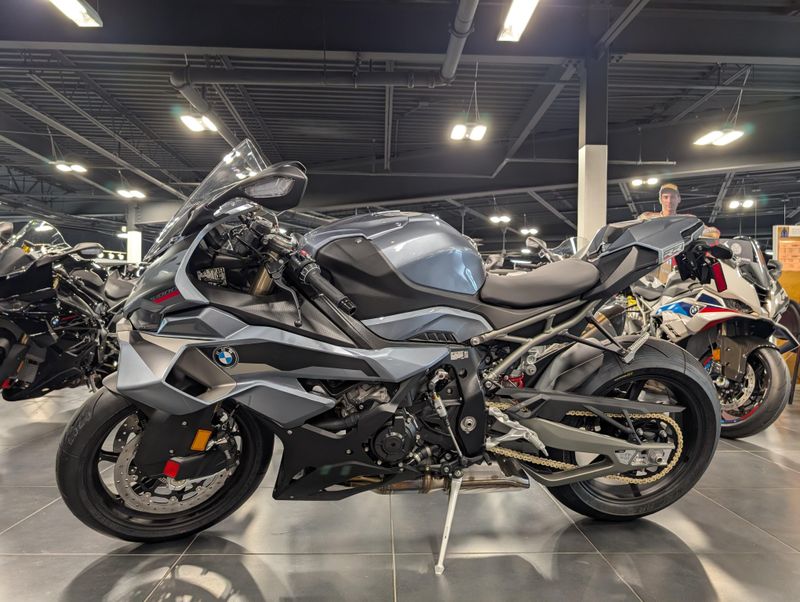 2025 BMW S 1000 RRImage 2