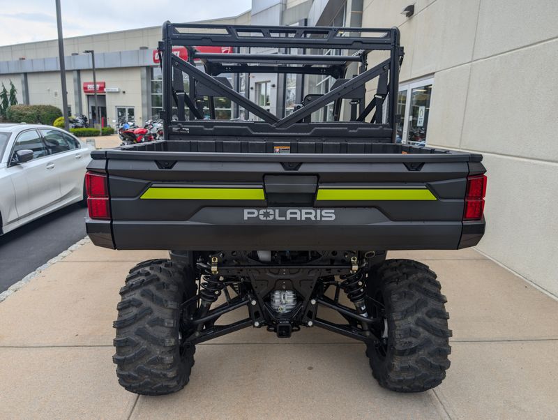 2023 Polaris RANGER CREW XP 1000 PREMIUM in a SUPER GRAPHITE exterior color. Cross Country Powersports 732-491-2900 crosscountrypowersports.com 