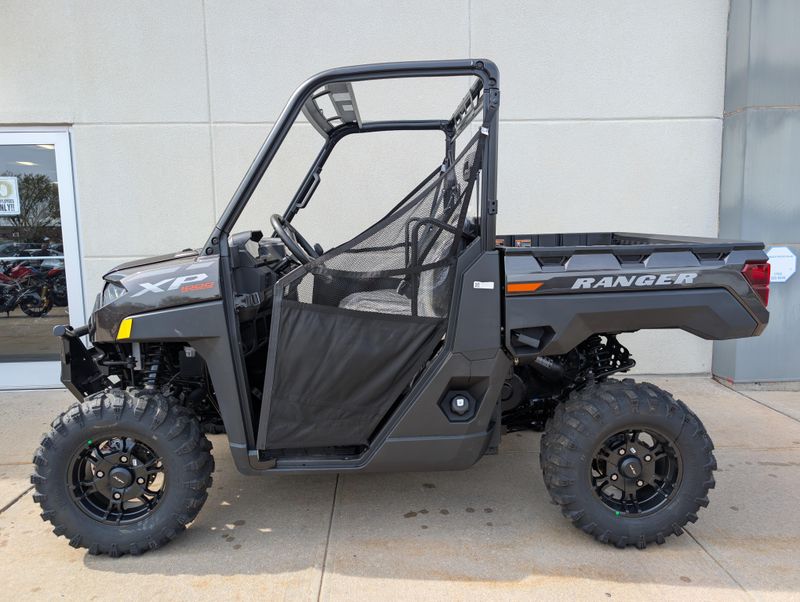 2024 Polaris RANGER XP 1000 PREMIUMImage 1