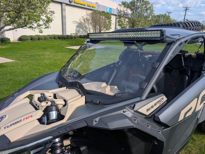 2023 Can-Am MAVERICK X3 X RC 64 TURBO RRImage 2