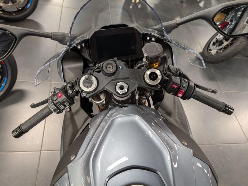 2025 BMW S 1000 RRImage 4