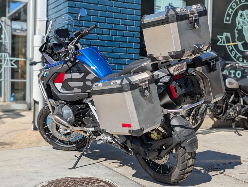 New 2024 BMW R 1250 GS Adventure 