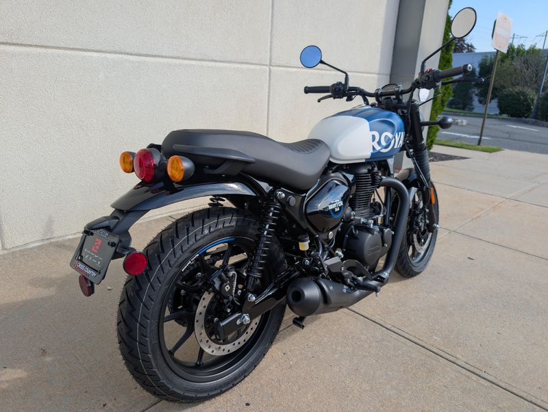 2024 Royal Enfield Hunter 350Image 5