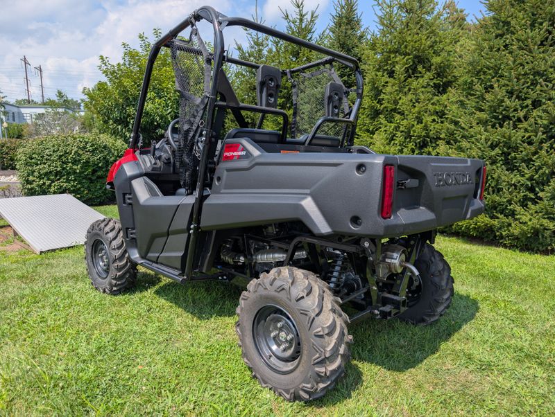 2025 Honda PIONEER 700Image 5
