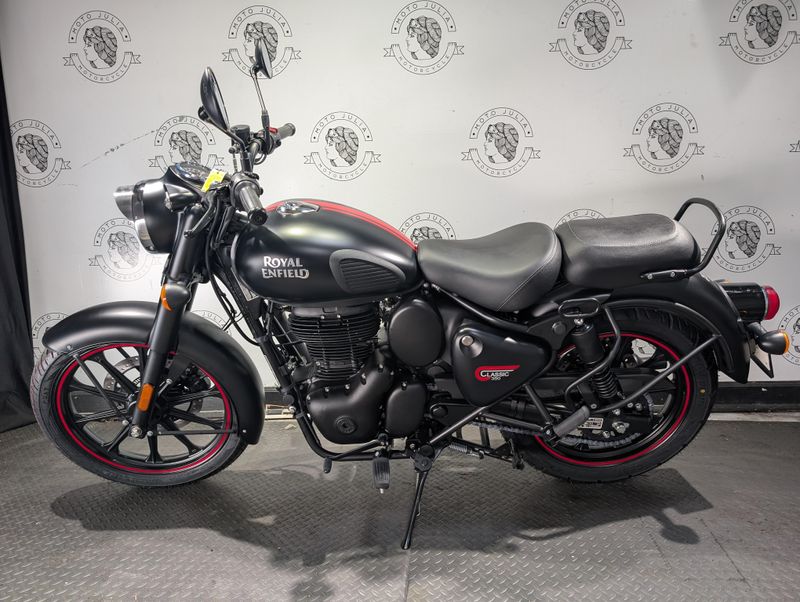 2024 Royal Enfield CLASSIC 350 